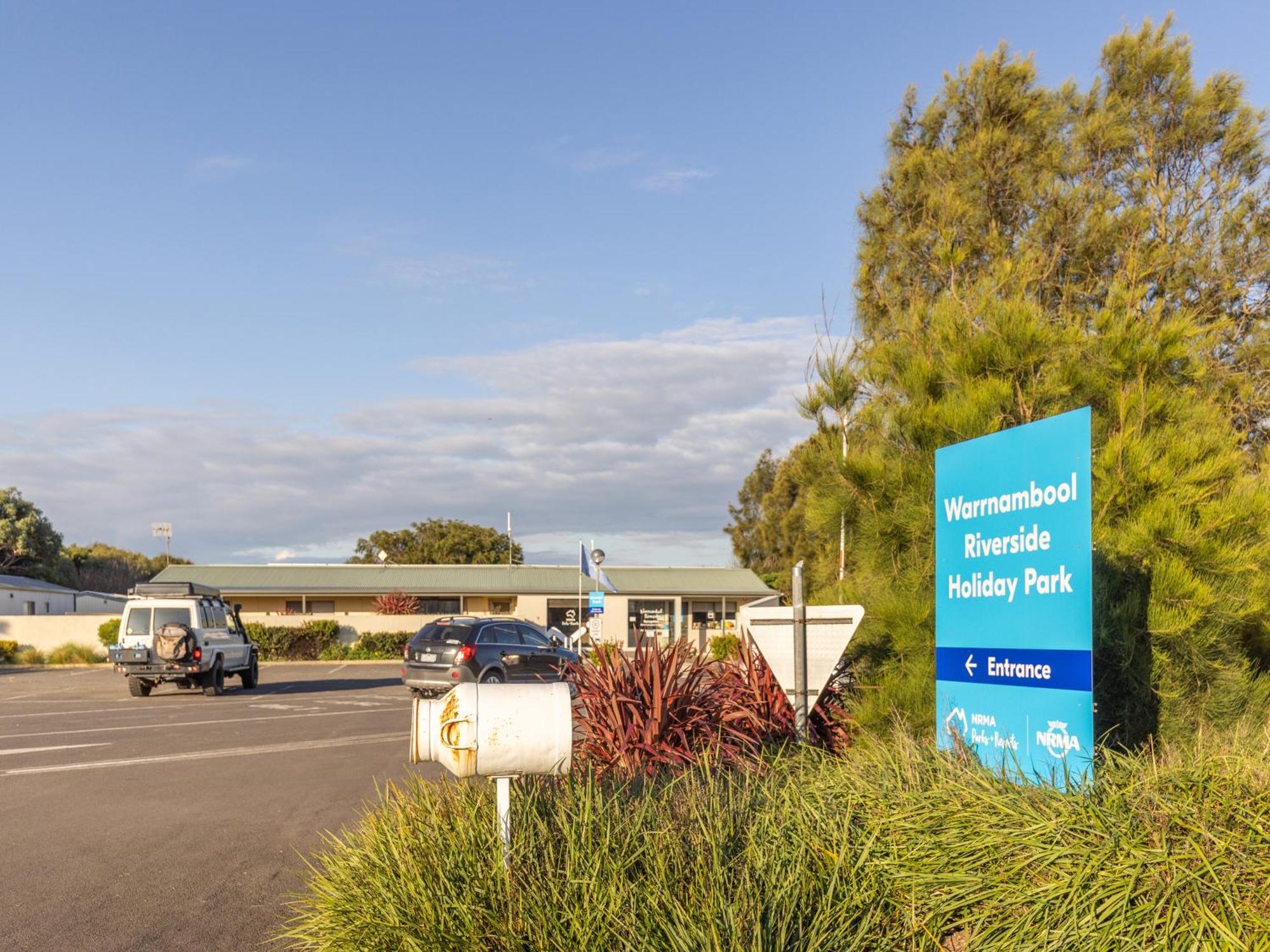 Nrma Warrnambool Riverside Holiday Park 外观 照片