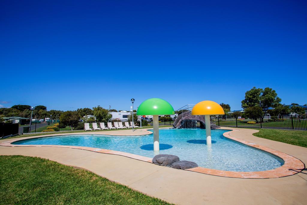 Nrma Warrnambool Riverside Holiday Park 外观 照片